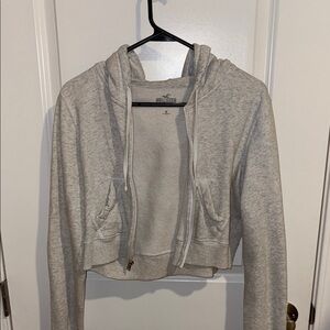 Hollister Gray Cropped Long Sleeve Hoodie